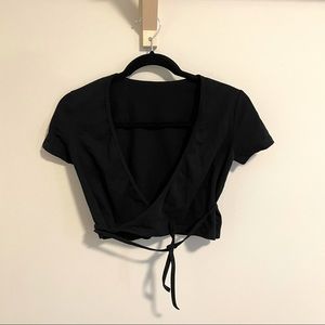 Short Sleeve Tie Wrap Shirt in Black